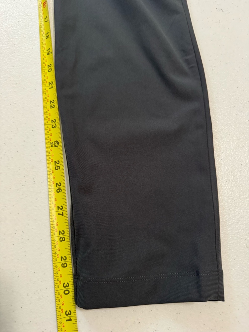Lululemon ABC Slim-Fit Trouser 32"
*Warpstreme 31 - Picture 13 of 14